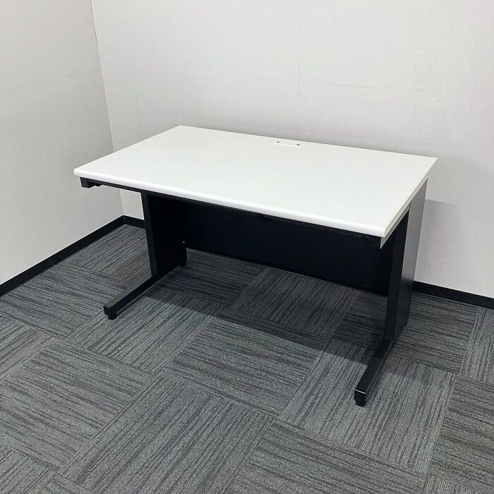 プラス SHシリーズ 平デスク SH-T127H WH W1200×D700×H700 天板：ホワイト/本体：ブラック 2020年製 中古 ⑳