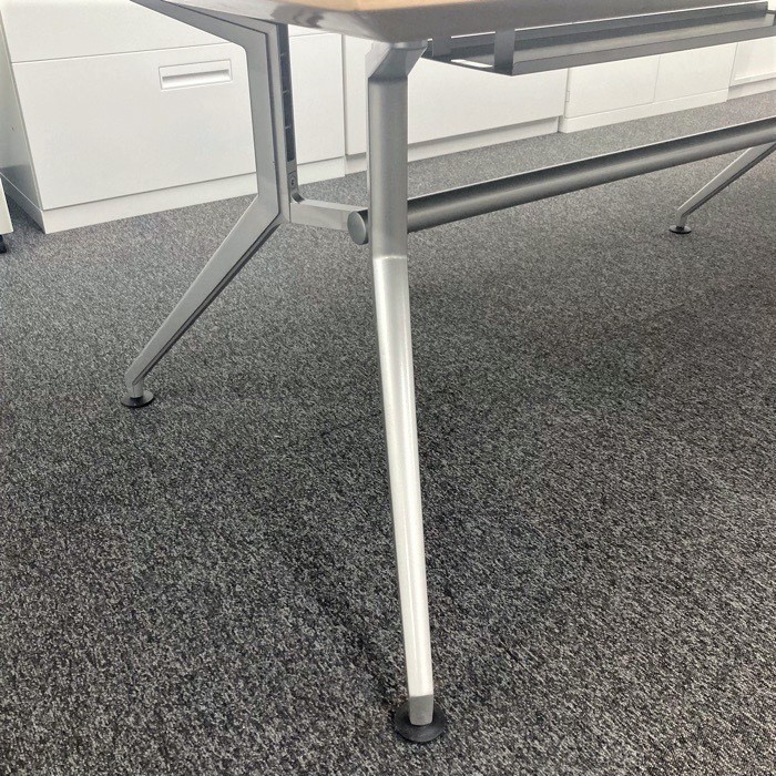 生興 テーブル BMW型会議用テーブル 角型 W3200×D1200×H700 配線