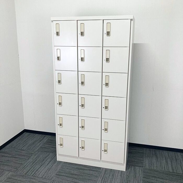 イトーキ 多人数用ロッカーシリーズ 18人用ロッカー HDT-6336SL-WE W900×D380×H1790 WE色 中古 ⑳