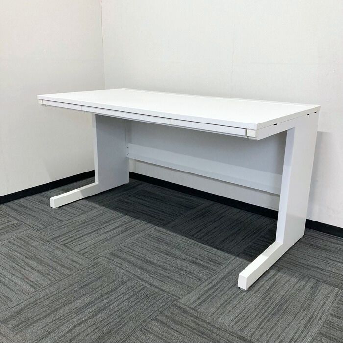 内田洋行 スカエナKタイプシリーズ 平デスク W1400×D700×H720 ピュアホワイト 2017年製 中古